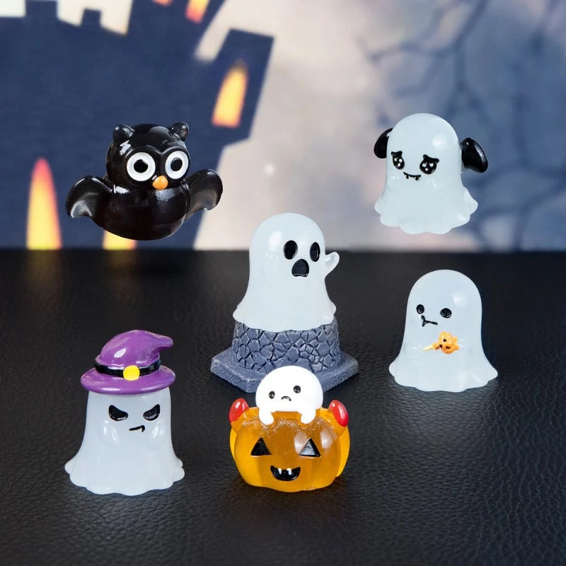 6Pcs Luminous Figurine Miniature Halloween Cartoon Pumpkin Ghost Micro Landscape Ornaments Home Office Desk Room Decorations